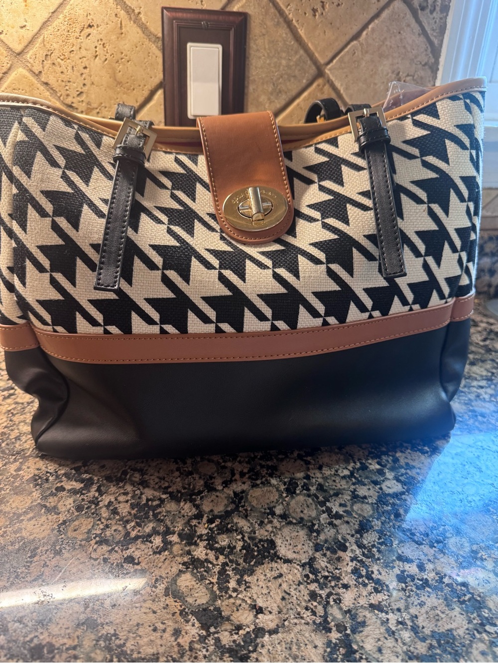 Spartina 449 Stoddard Turn-Key Classic Tote Houndstooth